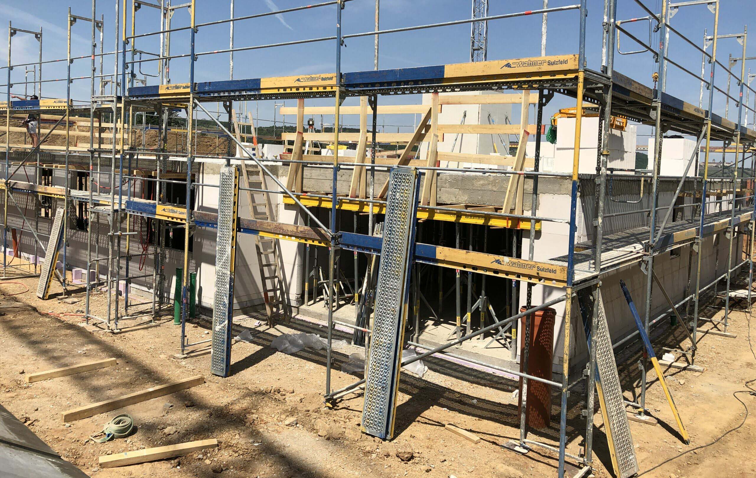 E-Wahner Gerüst an Baustelle