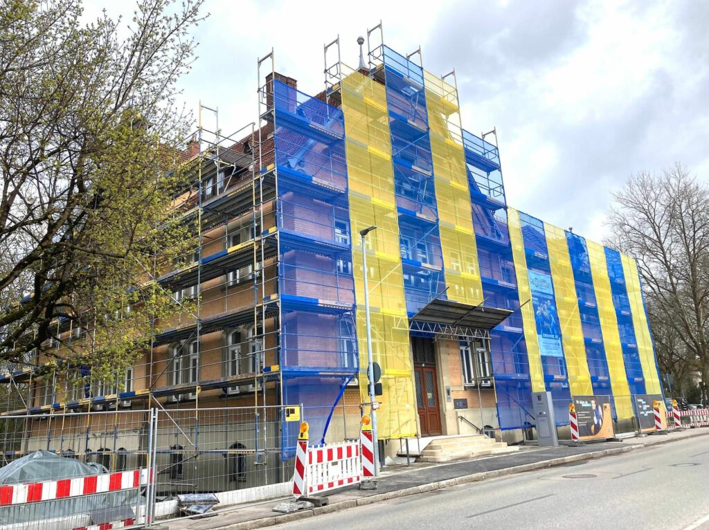 Amtsgericht Bad Waldsee Gerüst blau-gelb Firma Wahner