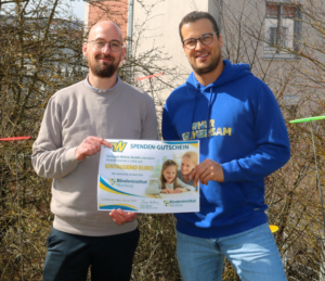 Spendenübergabe Blindeninstitut Würzburg durch Nicolas Howard Eugen Wahner GmbH